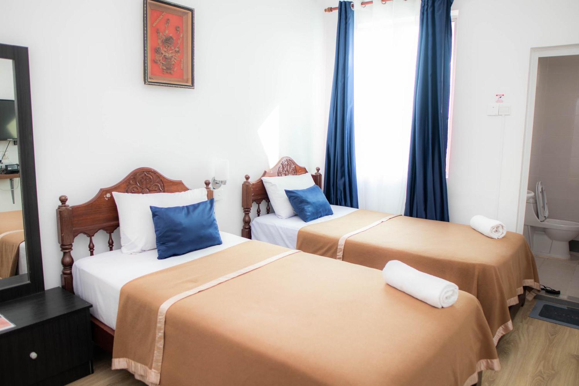 Sura Inn Dungun Extérieur photo