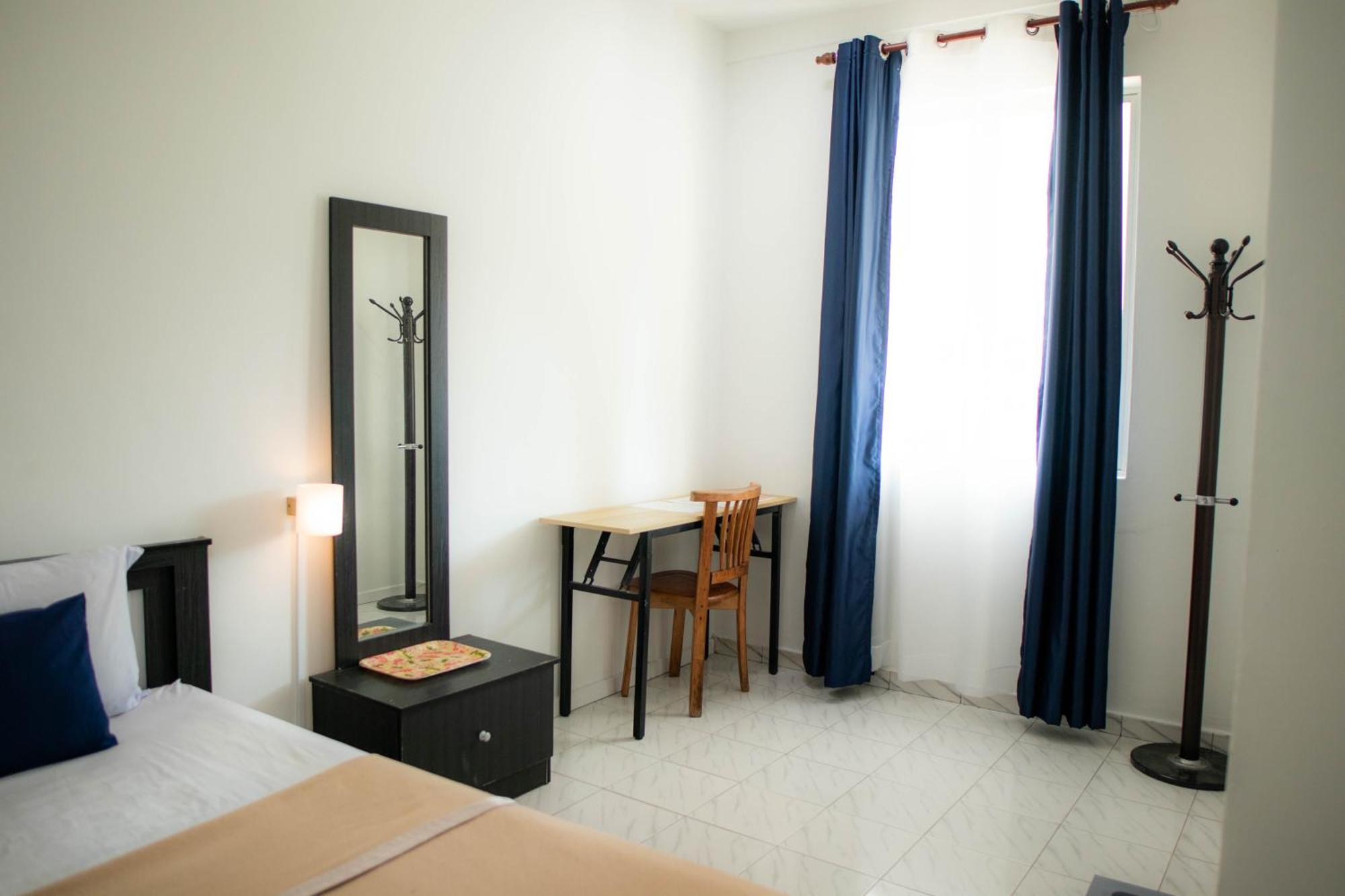 Sura Inn Dungun Extérieur photo